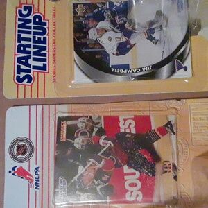 St. Louis Blues NHL Starting Lineup Hockey Figures x 2 NEW Kenner